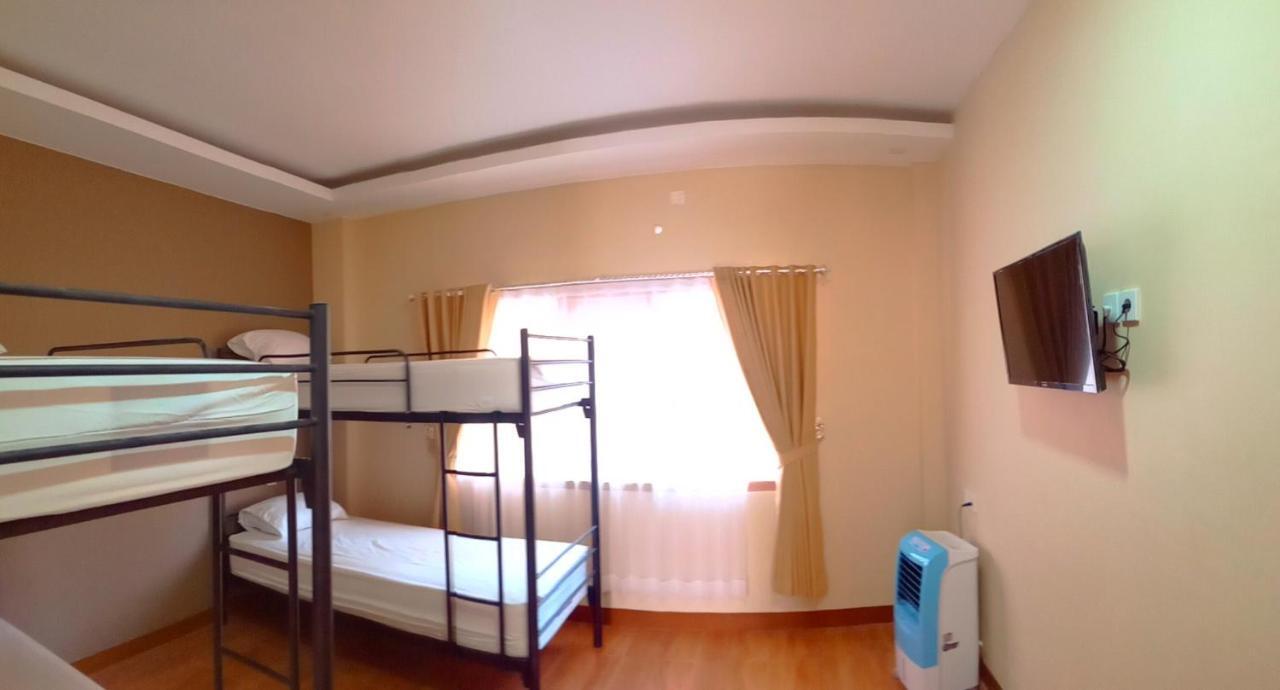 Bluefire Homestay Syariah Banyuwangi  Kültér fotó
