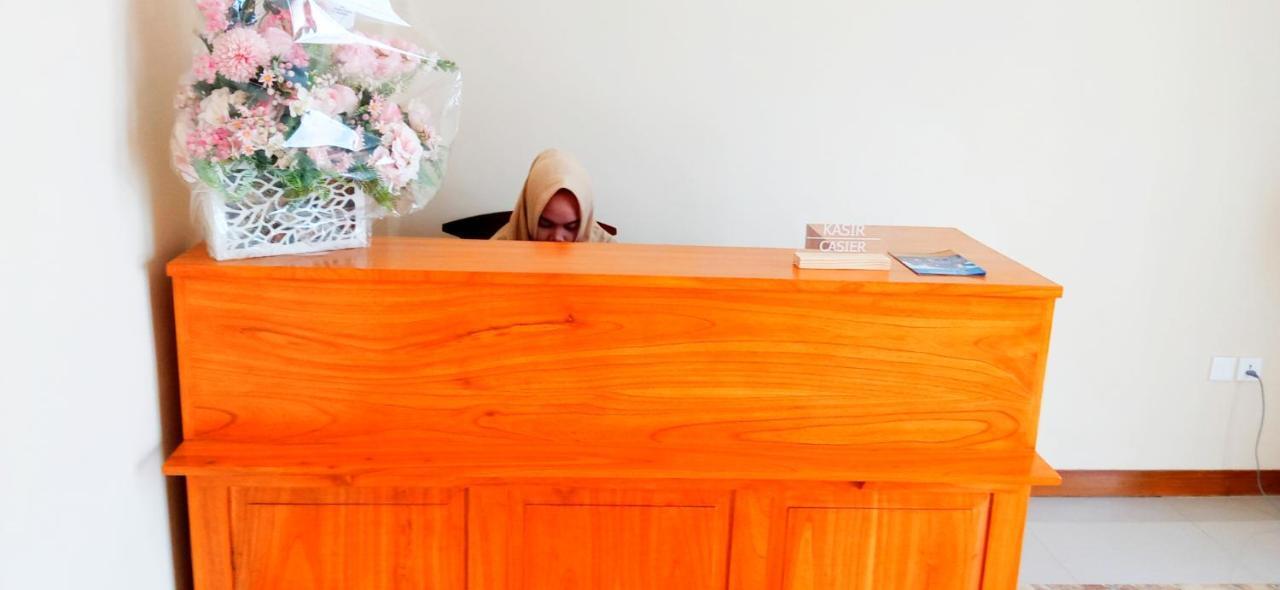 Bluefire Homestay Syariah Banyuwangi  Kültér fotó
