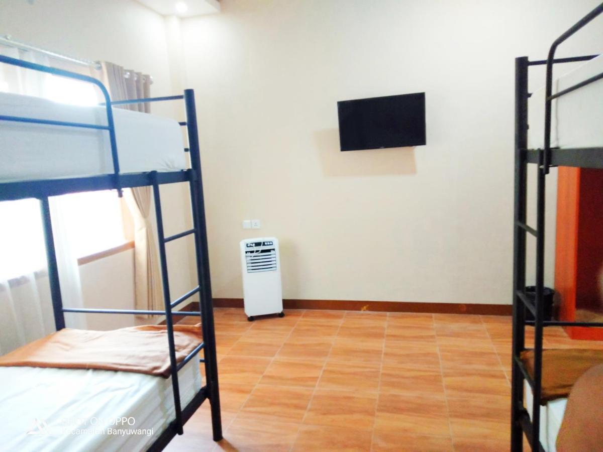 Bluefire Homestay Syariah Banyuwangi  Kültér fotó